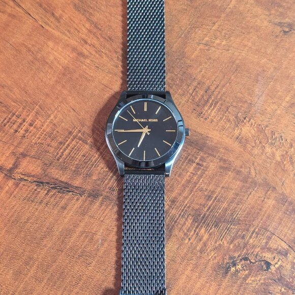 Michael Kors Watch - Picture 3 of 5